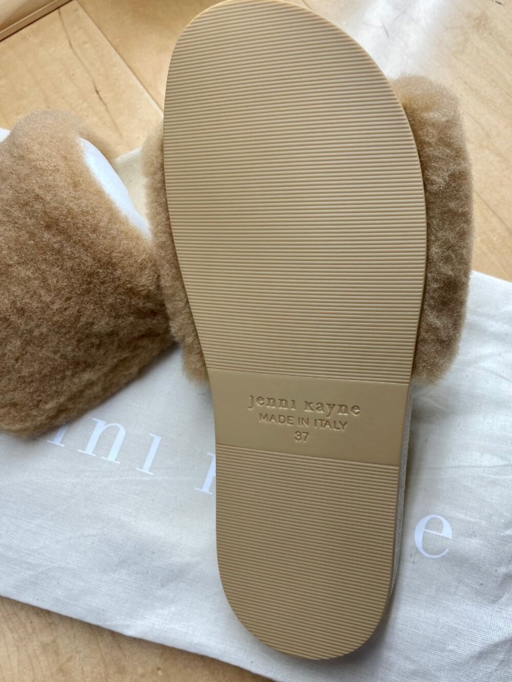 Jenni Kayne Shearling Fur Slide Sandals Slipper Natural Tan Size 37 Slip On NEW - Picture 3 of 7